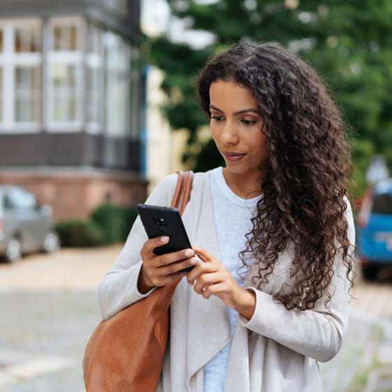 lady-mobile-app